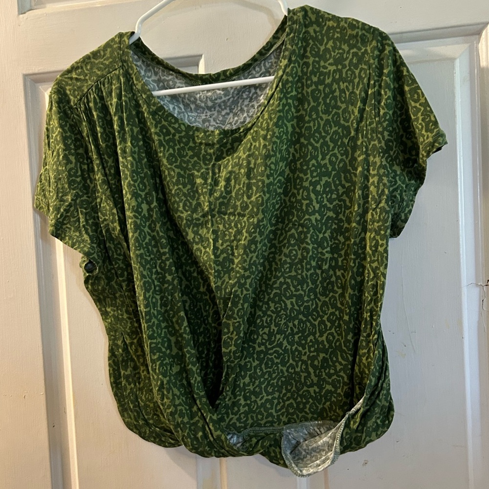 Anthropologie Olive Green Short Sleeve Knot-Hem Tee